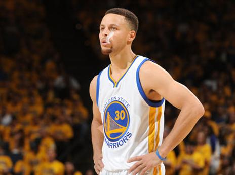 מישהו זוכר שהוא היה פצוע? קרי (gettyimages)