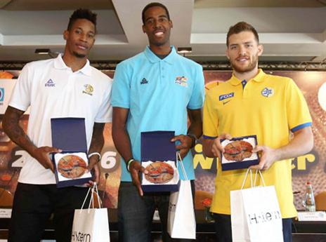 מקל, אמינו וקלייבורן (אלן שיבר)