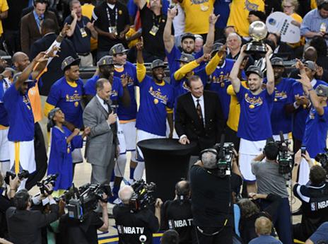 מישהו מהמר שזו החגיגה האחרונה שלהם העונה? (gettyimages)