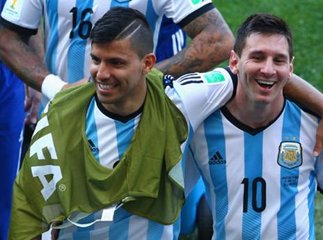 ההזדמנות הגדולה שלהם. מסי ואגוארו (Getty)