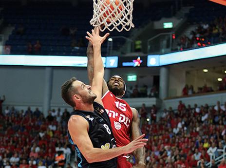 דונטה סמית' נאבק (אלן שיבר)