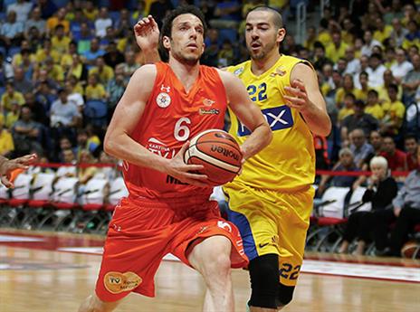 לא מזיק לבוא כאנדרדוג. חנוכי (אלן שיבר)