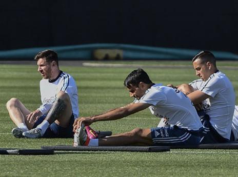 מסי ישחק מקסימום 45 דקות (AFP)