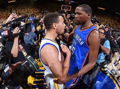 ההודעה עשתה את העבודה. קרי ודוראנט (Getty)