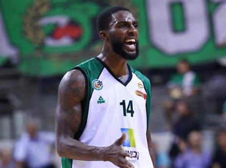 נזרק ממכבי חיפה. סטיט בירוק (צילום: יוסי שקל)