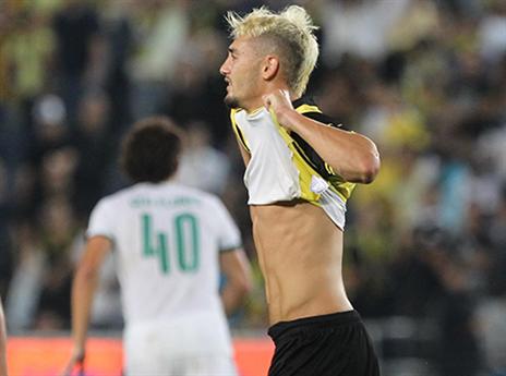 אצילי. חלש מאוד (דני מרון)