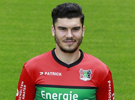 רומן. גם הוא במועמדים (Getty)