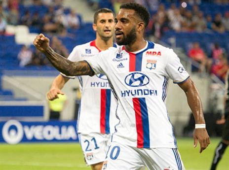 לקזאט. פתיחת עונה מצוינת (עמוד הטוויטר הרשמי של ליון)