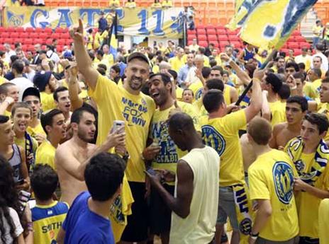 ניקולה וויצ'יץ'. "נהיה אטרקטיביים"