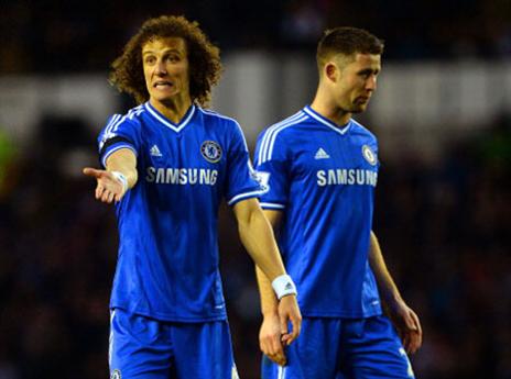 לואיז זה מה שיציל את ההגנה של צ'לסי? (getty)