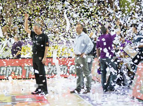 שמיר בתוך הר הגעש. אנרגיות סוחפות (מנהלת הליגה)