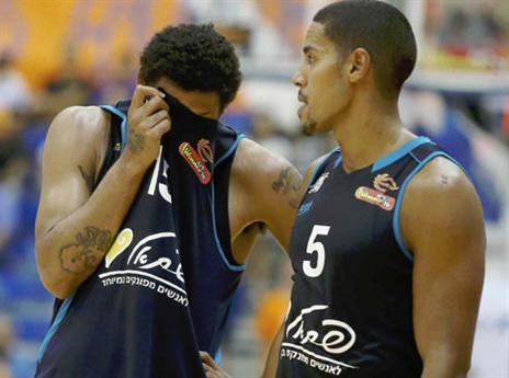 הפנים אומרות הכל (אלן שיבר)