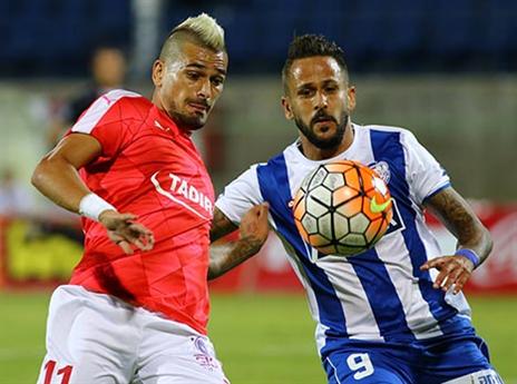 בוזגלו זכה לתשבוחות (לירון מולדובן)