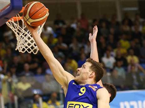 הכימיה לוקה בחסר. מקל (דני מרון)