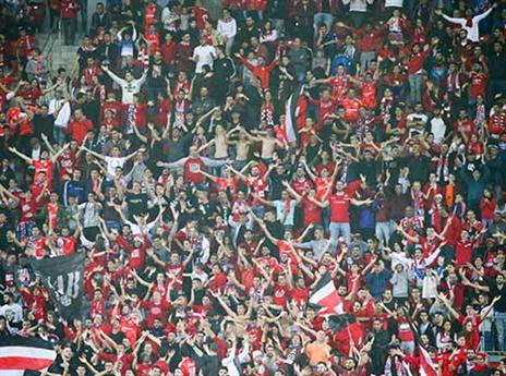 אוהדי ב"ש. קיבלו אורח כבוד (דני מרון)