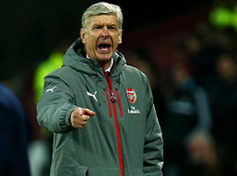 לוונגר יש תכניות משלו (getty)