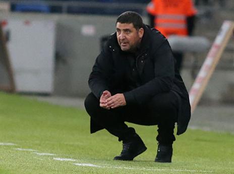 חייב נקודות. נעים (לירון מולדבן)