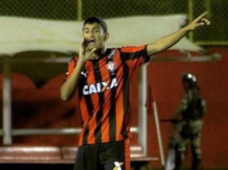 יצטרך להתרגל לצהוב. רמון (מתוך: אינסטגרם)