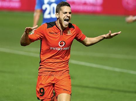 אמיר עגייב. חוזר הביתה (צילום: אלן שיבר)