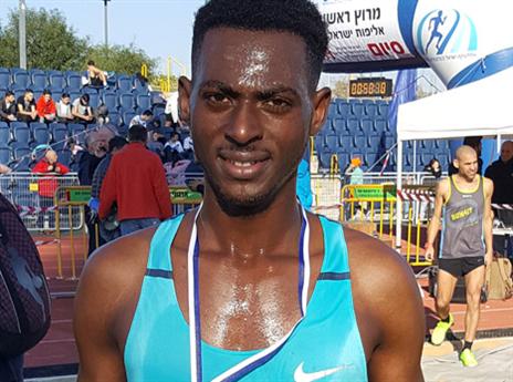 טשאלה. שבר שיא בן 29 שנים (באדיבות איגוד האתלטיקה)