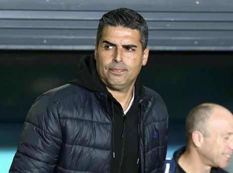 סילבס. "הלחץ תמיד קיים" (אלן שיבר)