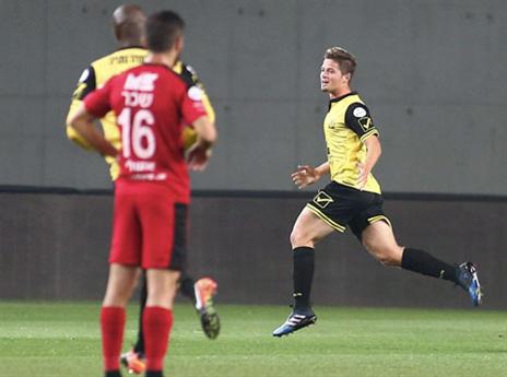 "אין לי אופציית יציאה, אבל טביב לא יעמוד בדרכי" (אלן שיבר)