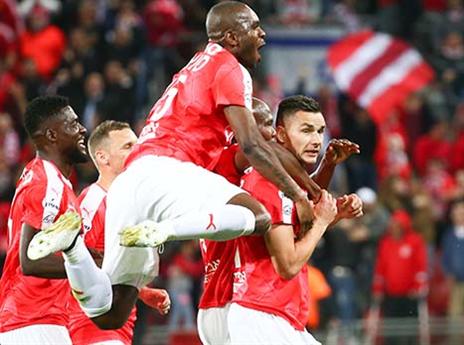 אדום עולה (דני מרון)