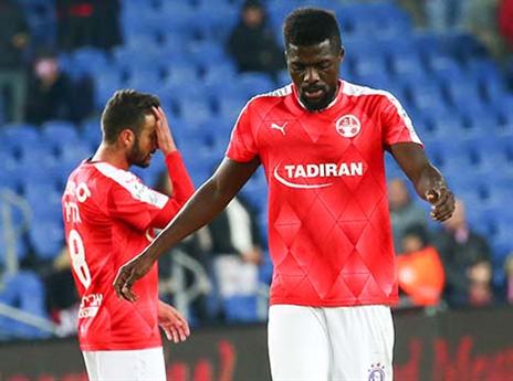 אוגו. יגיע באיחור, אך ישחק מול מכבי ת"א (צילום: דני מרון)