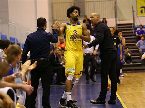 להט. סיימון (מנהלת הליגה)