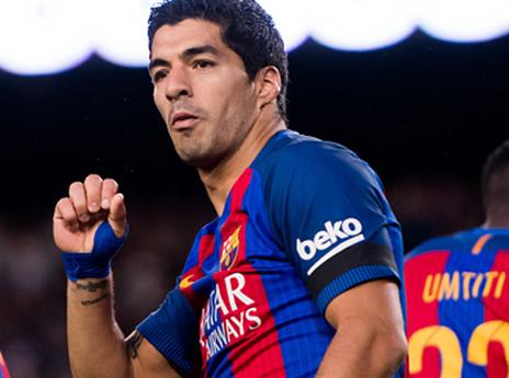 סוארס מאושר. זכה למחמאות מלואיס אנריקה (getty)