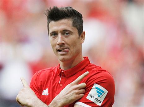 בטופ. לבנדובסקי (getty))