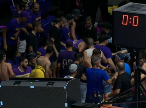 המהומה בסיום. חבל