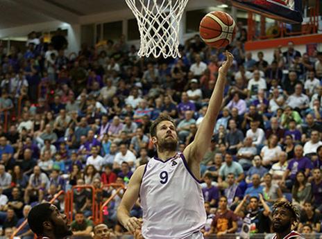 ברקוביץ'. לקח פיקוד ברגעים המכריעים (אלן שיבר)