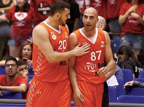 זלמנסון עם כדיר. הקו הקדמי הישראלי של ראשל"צ (אלן שיבר)