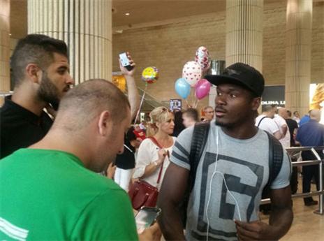 בקרוב הוא יצטרף לאימונים של חיפה. מאבוקה