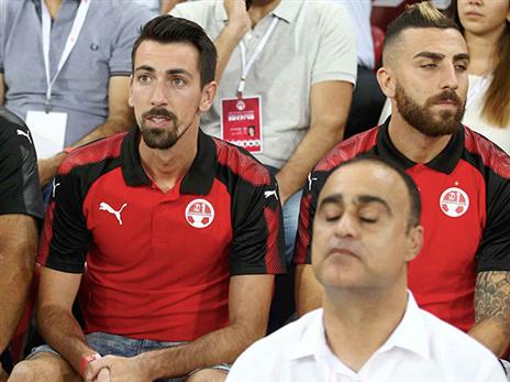 קוואנה ואלו. מחכים לתורם (אלן שיבר)