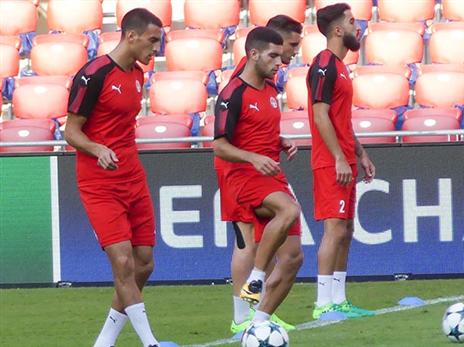 בגדי אלחמיד החדשים (דני מרון)