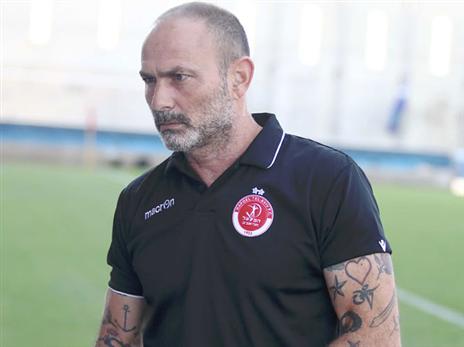 ייאלץ להסתדר ללא אוסטוינד. איווניר (אלן שיבר)