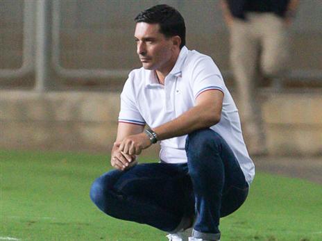 דורה. מחפש עומק לסגל (עודד קרני)