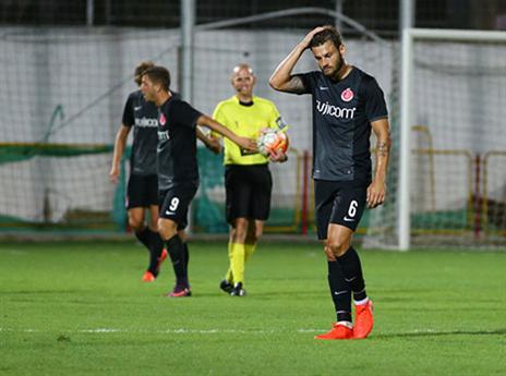 מאיים לפנות להליכים משפטיים (צילום: לירון מולדובן)