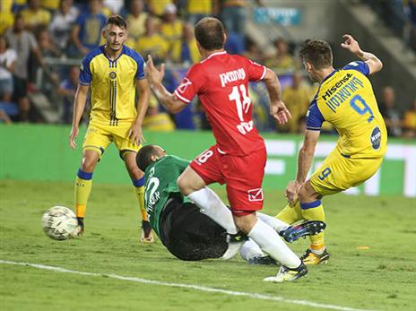 קיארטנסון בדרך לעוד שער (אלן שיבר)