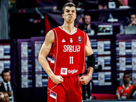 הסרבים עמדו במשימה ועלו לגמר הגדול (getty)