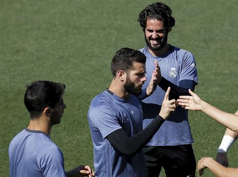 נאצ'ו שוב בשמאל (getty)