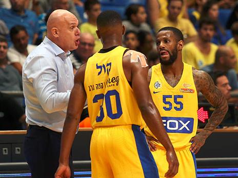 ספאחיה. "בכל הקריירה לא דיברו אליי ככה" (אלן שיבר)