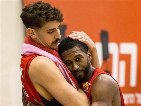 איידן ומקניל. הסתדרו בלי הווארד ואלן (מנהלת הליגה)