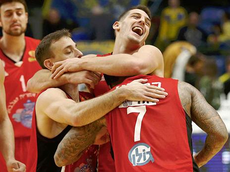 גלבוע עם עוד ניצחון גדול בהיכל. שוכמן (אלן שיבר)