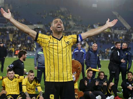 שכטר. התנצל בפני בן זקן (אלן שיבר)