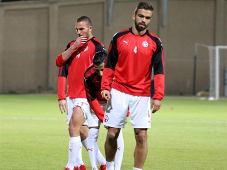 "אף אחד לא יזכור את הרגעים הרעים אם נזכה בתארים" (אלן שיבר)