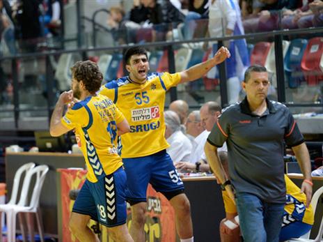 בדרך לתואר ה-12? מכבי. (עמית שיסל, איגוד הכדוריד)