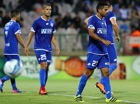 תחושות קשות בקבוצה (לירון מולדובן)